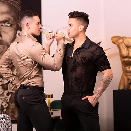 Guest house Elite - Gay Men Only (adults Only) 2*